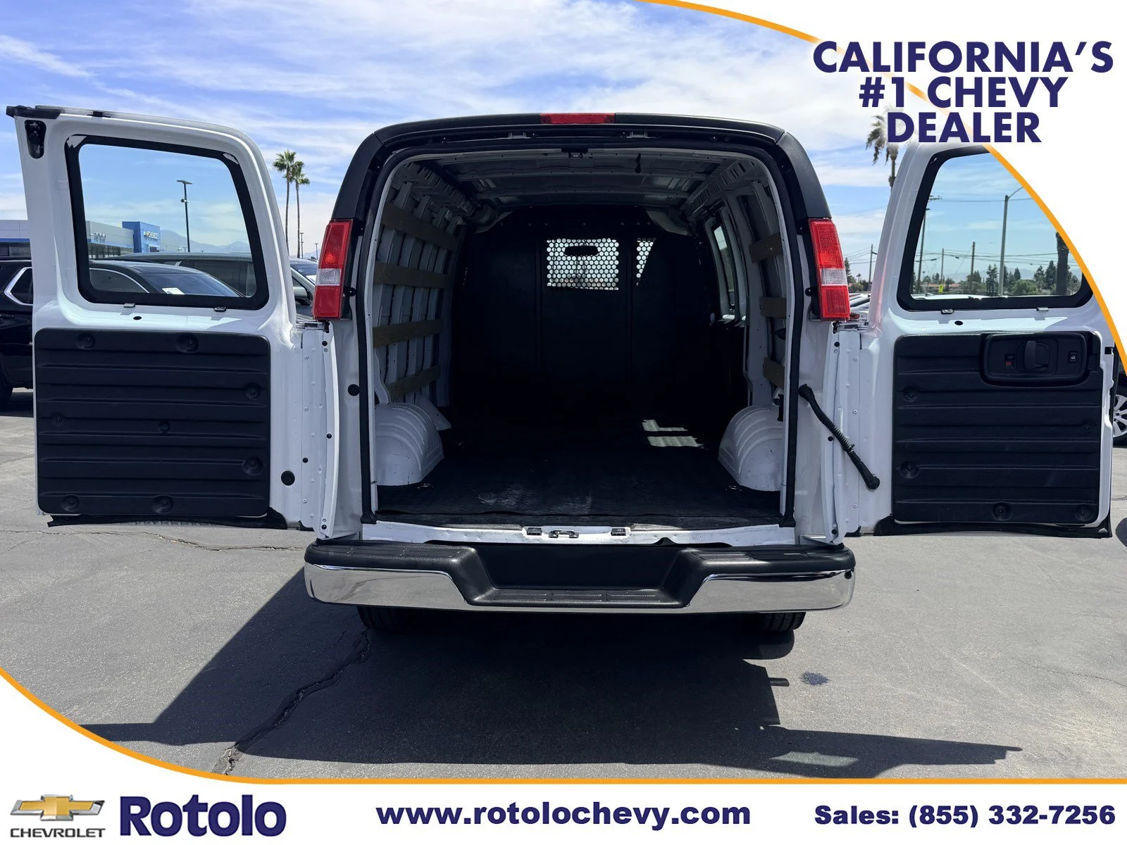 Used 2025 Summit White Chevrolet 2500 RWD 135 image 12