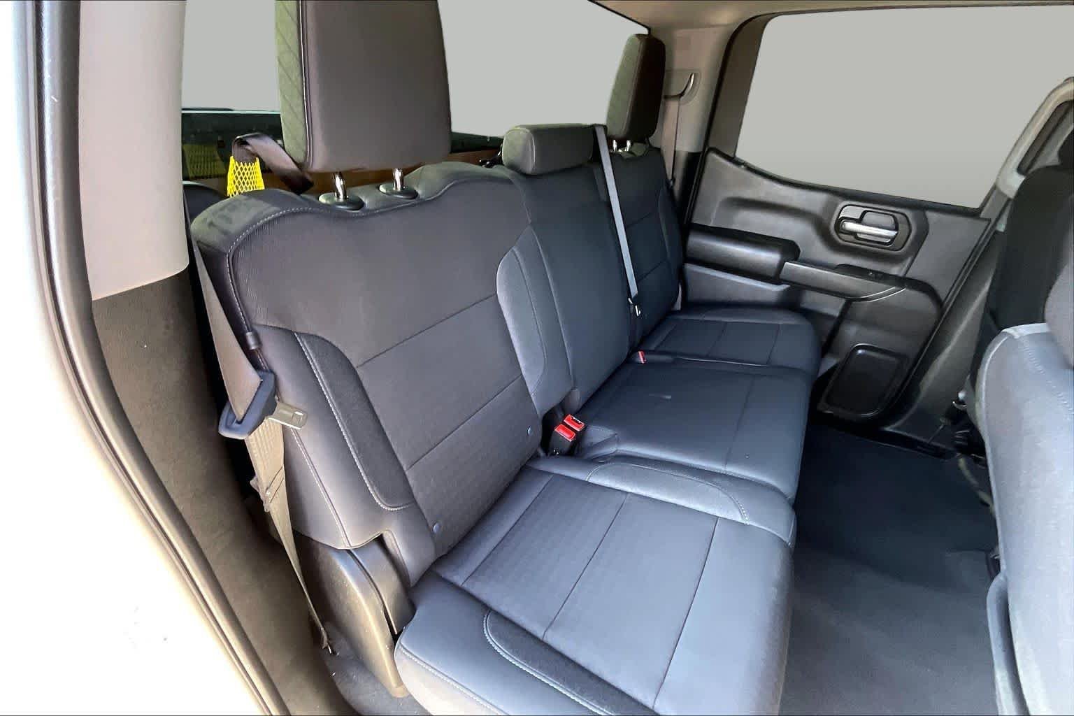 2025 Chevrolet Silverado 1500 Custom - Photo 19