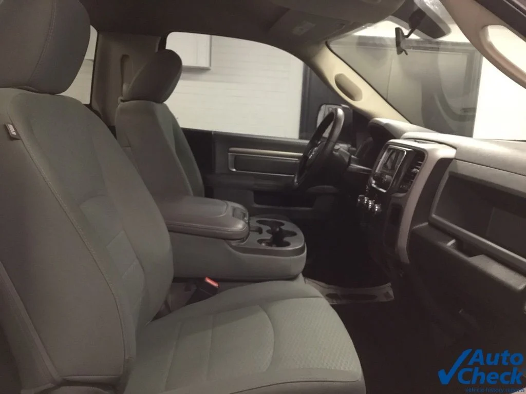 Used 2014 Silver Ram Tradesman image 28
