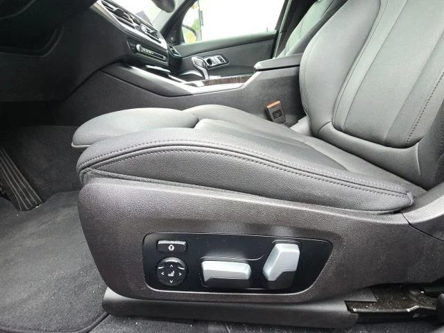 Used 2021 Black BMW 330e iPerformance image 18