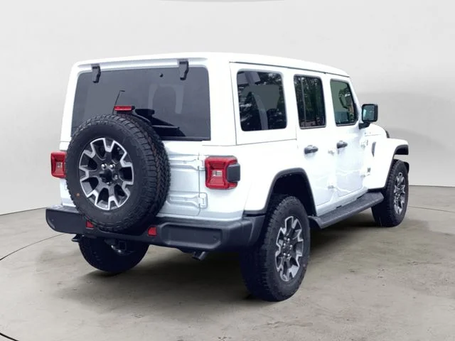 New 2026 Bright White Clearcoat Jeep 4-DOOR SAHARA image 6