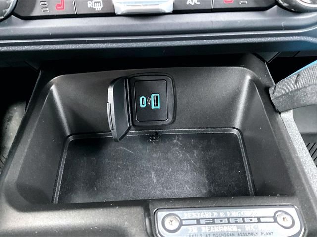 Used 2023 Gray Ford Wildtrak image 28