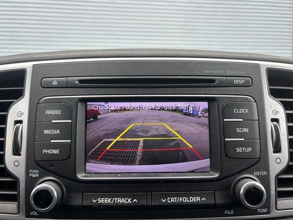 Used 2018 Clear White Kia LX image 16
