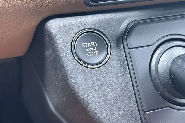 New 2026 Borasco Grey Land Rover X-Dynamic SE image 21