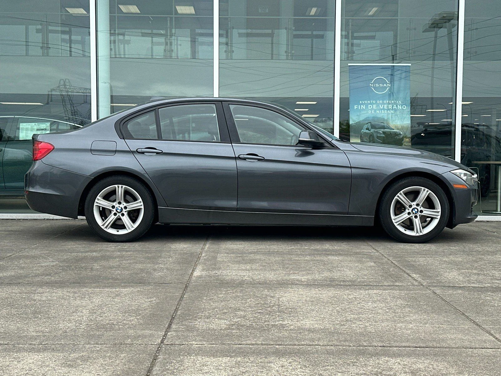 Used 2015 Mineral Gray Metallic BMW 328i image 2