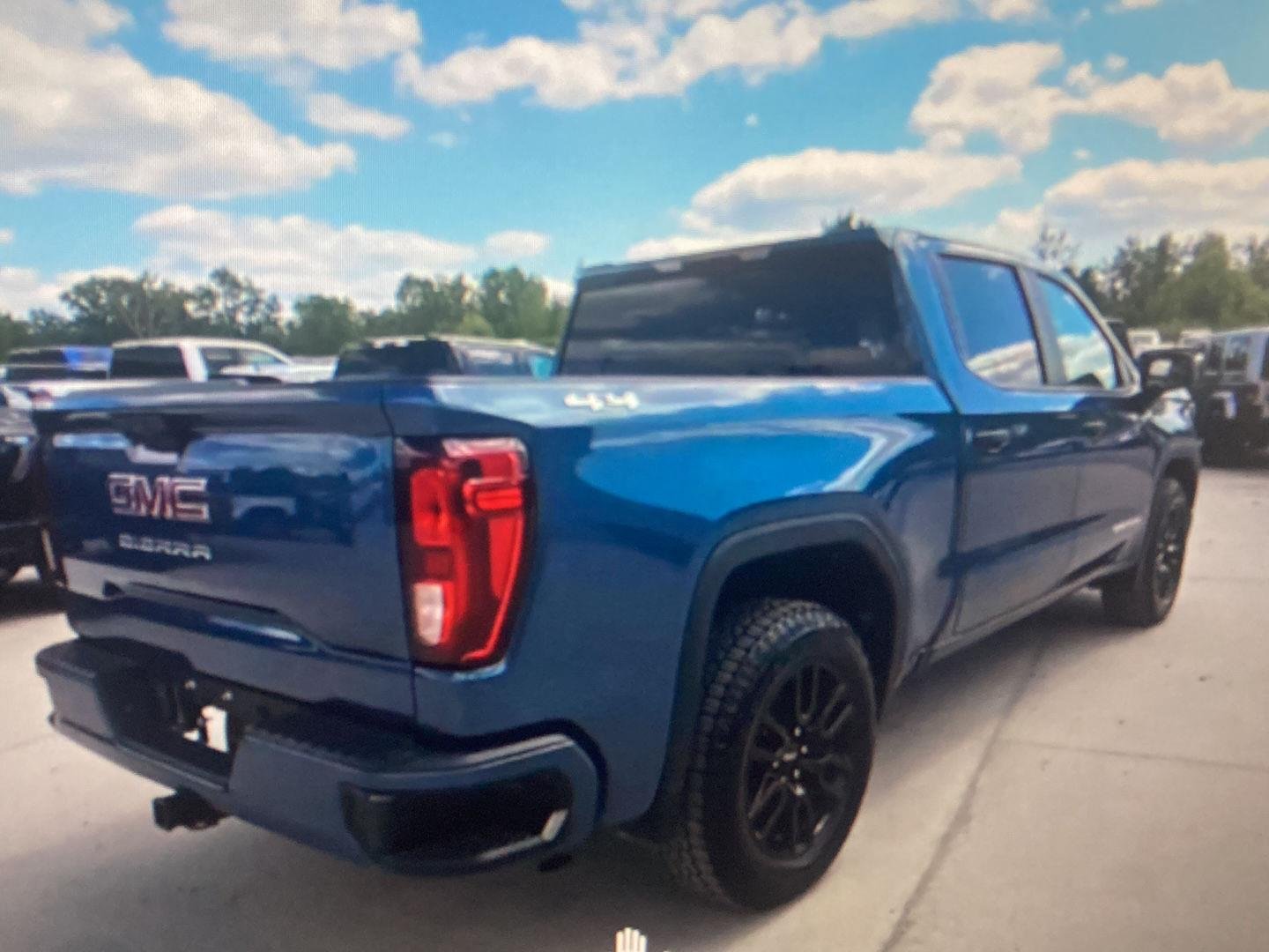 Used 2024 Downpour Metallic GMC Pro image 3
