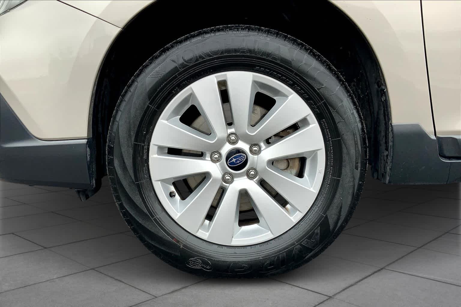 Used 2019 Tungsten Metallic Subaru Premium image 10