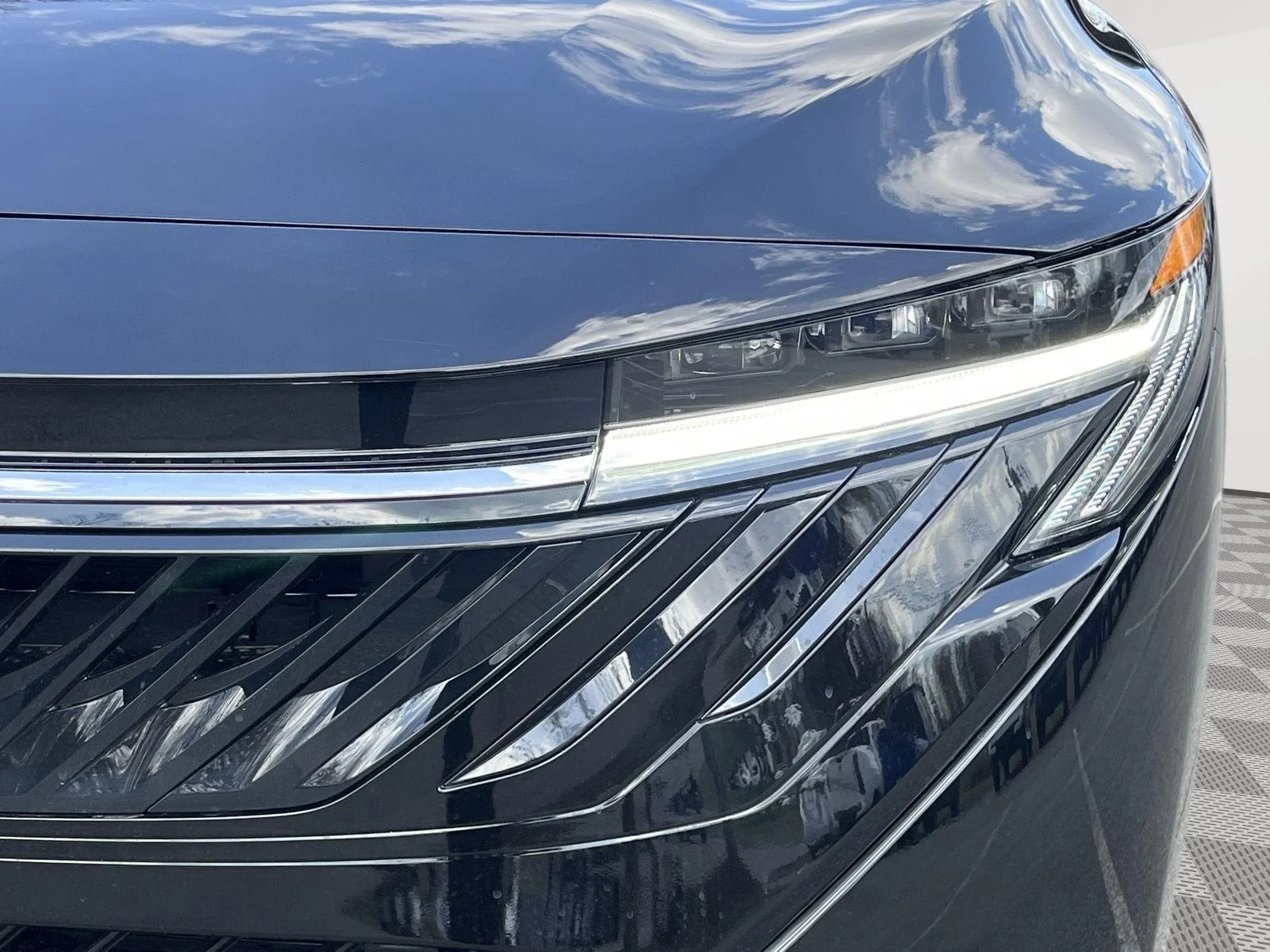 New 2026 Super Black Nissan SL image 10