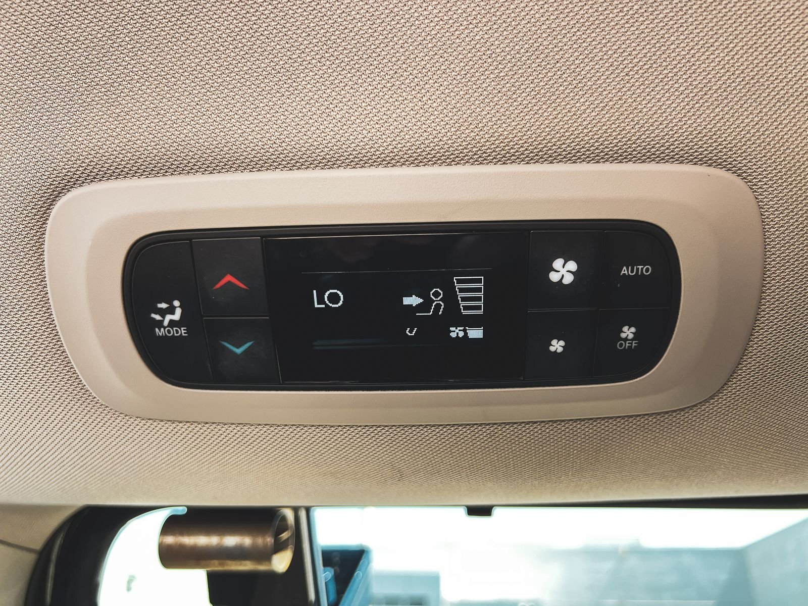 Used 2023 Black Chrysler Touring L image 20