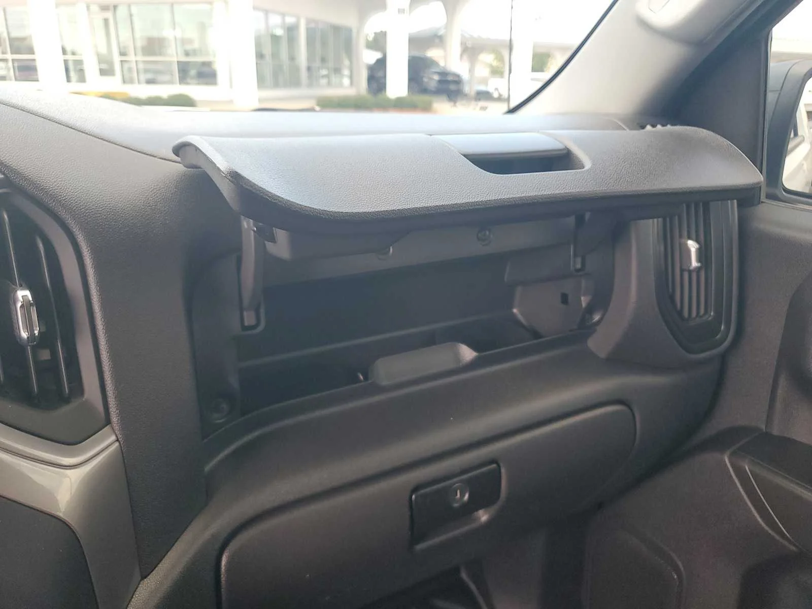 Used 2022 Summit White GMC Pro image 23