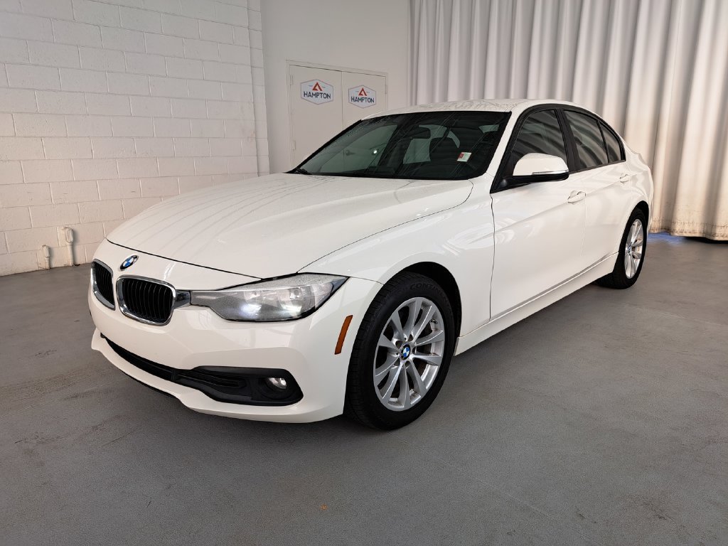 Used 2016 BMW 3 Series 320i with VIN WBA8E1G58GNU10146 for sale in Hampton, VA
