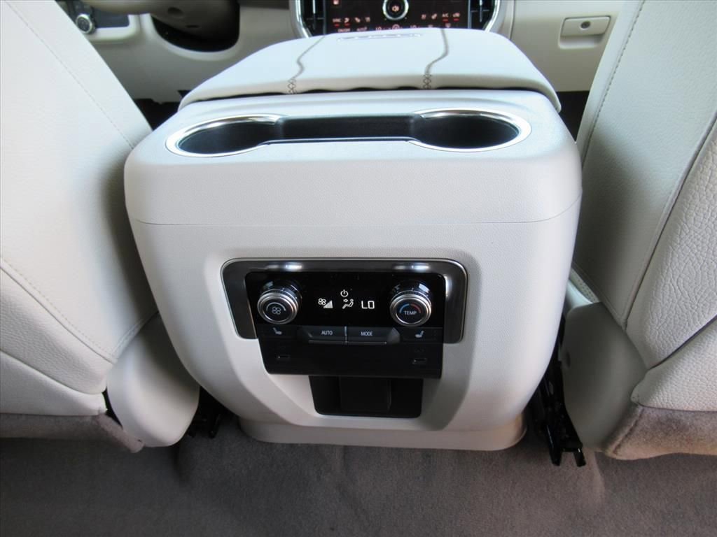 2026 GMC Yukon Denali - Photo 32
