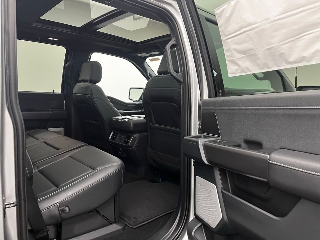 New 2026 Silver Ford Lariat image 31