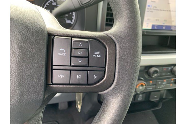 New 2026 Agate Black Metallic Ford XLT image 14