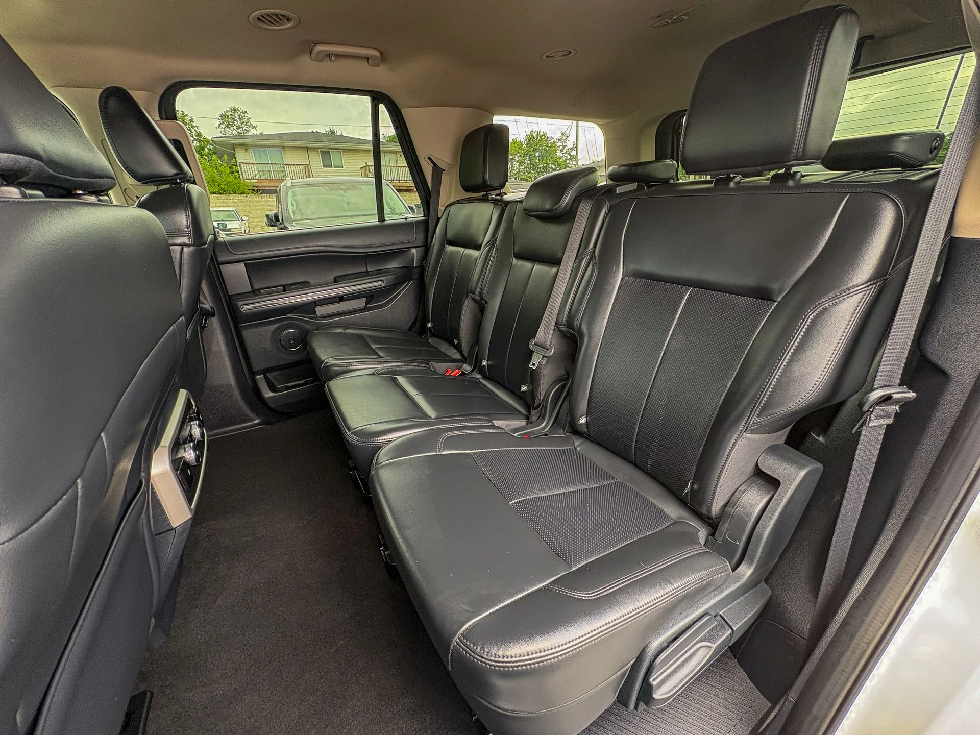 Used 2024 White Ford XLT image 26