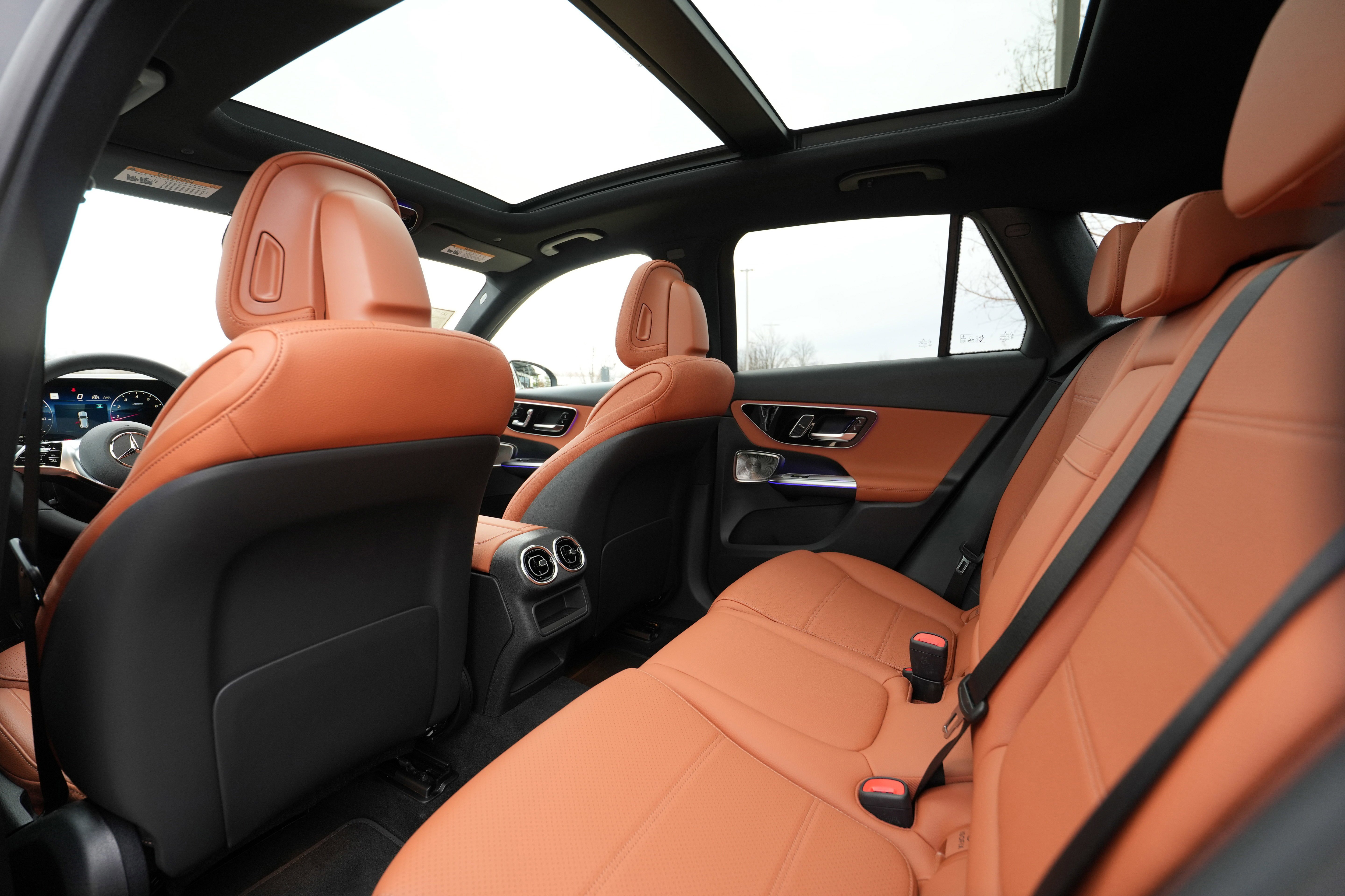Used 2026 Black Mercedes-Benz GLC 300 image 42