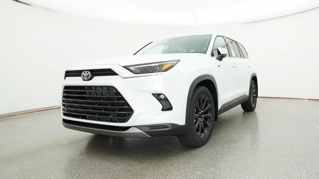 New 2026 Wind Chill Pearl Toyota Limited image 19