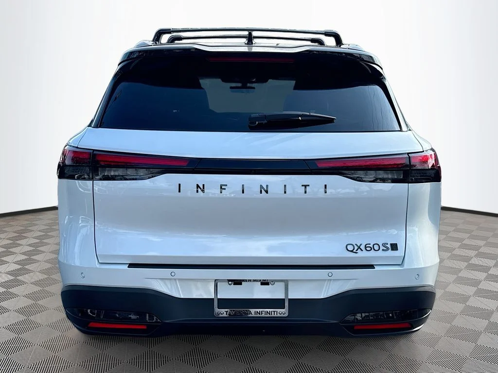 Certified Used 2026 Black INFINITI SPORT image 7