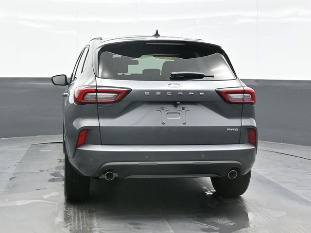 Used 2024 Gray Ford ST-Line Elite image 2