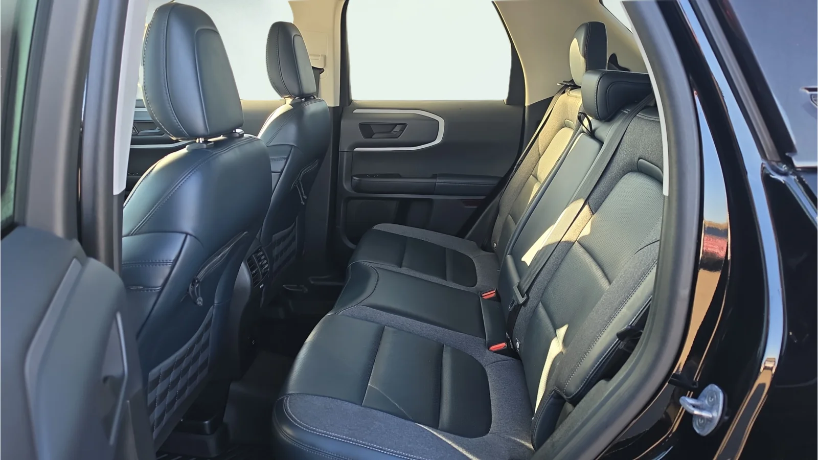 Used 2021 Black Ford Outer Banks image 20