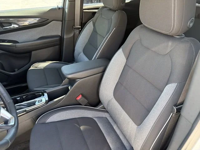 Used 2024 Summit White Chevrolet LT image 20