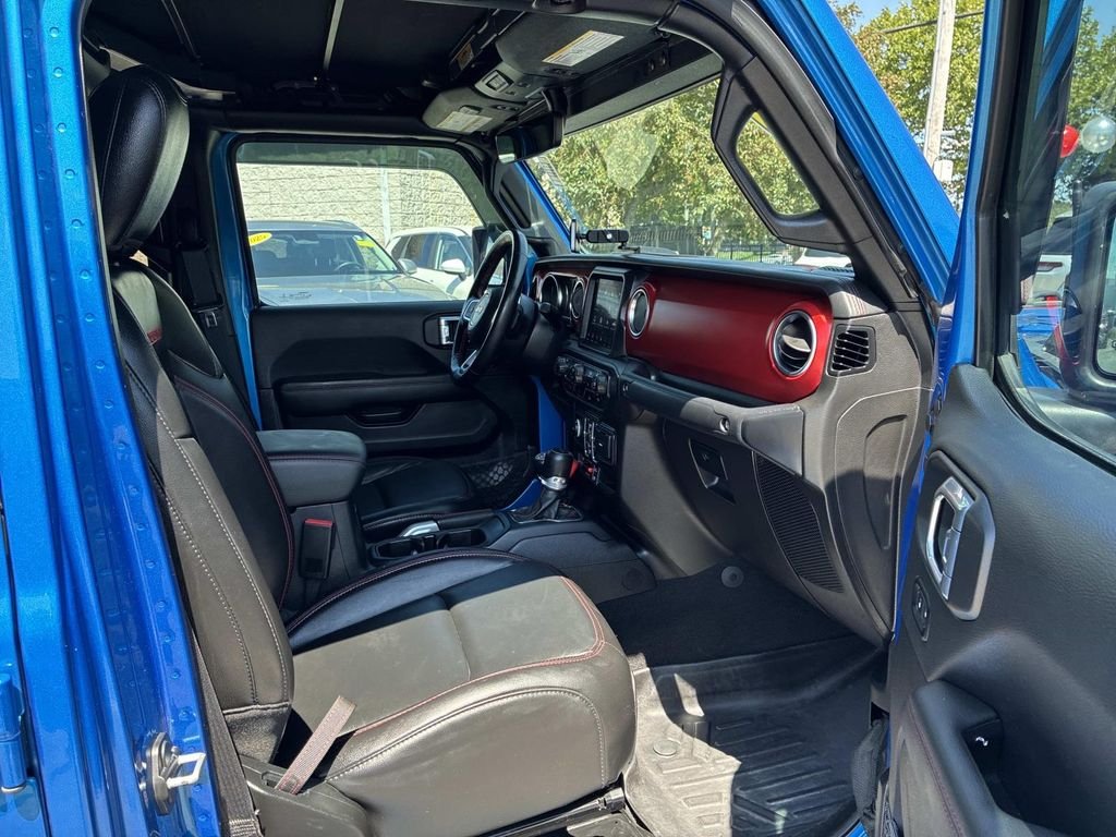 Used 2021 Blue Jeep Rubicon image 10