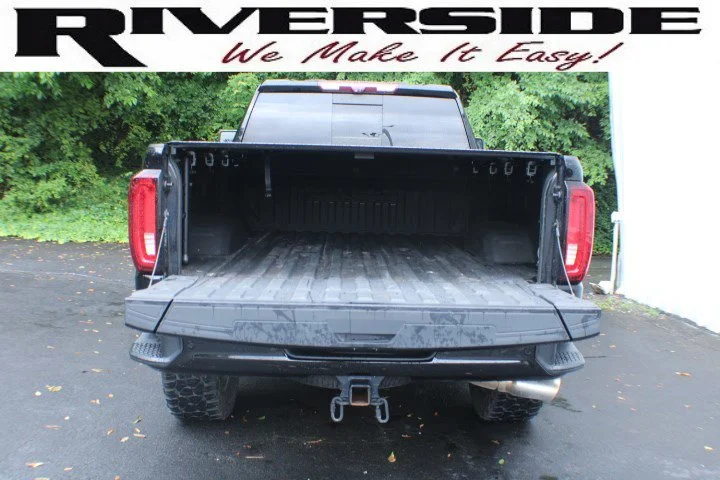 Certified Used 2022 Onyx Black GMC Denali image 18