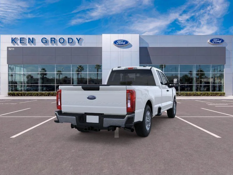 New 2026 Oxford White Ford XLT image 22