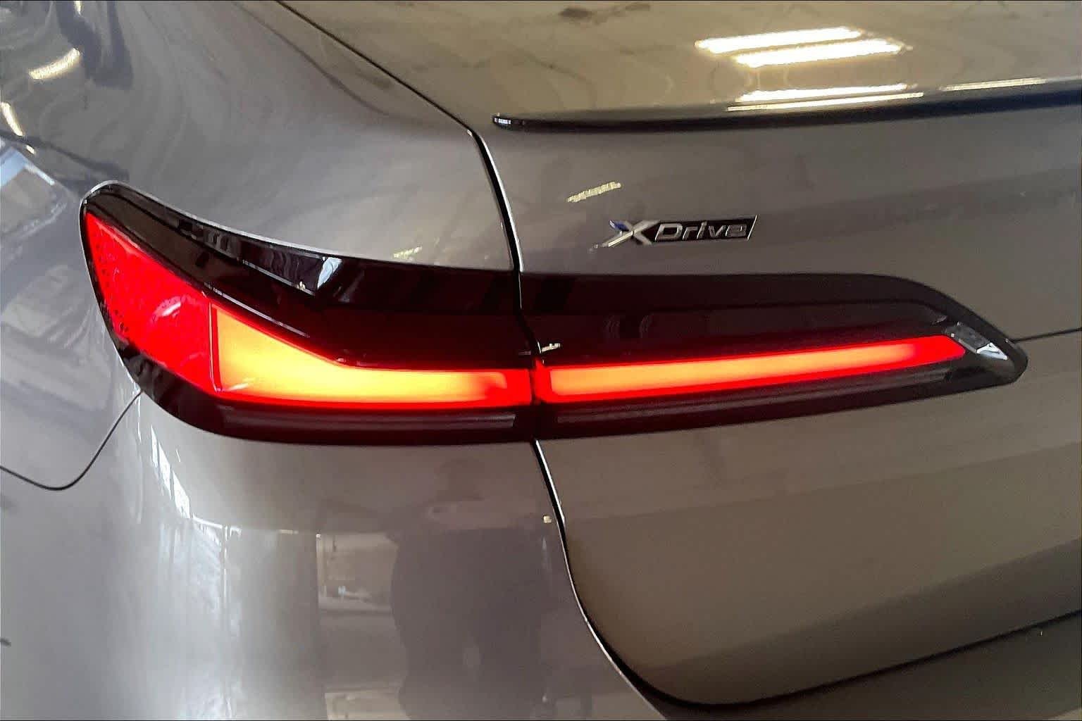 Certified Used 2024 Oxide Grey Met BMW 760i xDrive image 26
