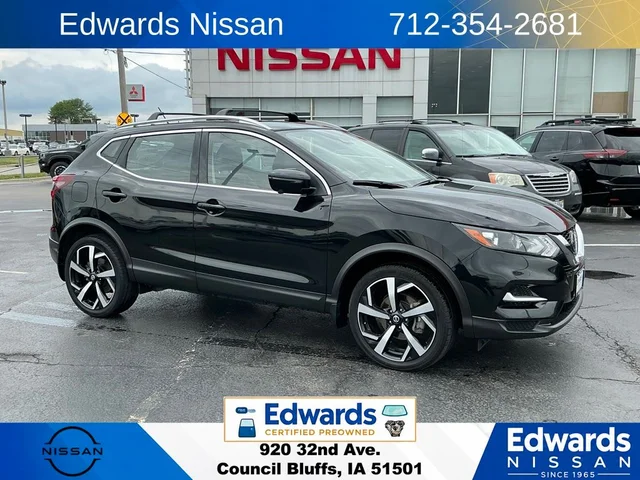 2022 Nissan Rogue Sport SL