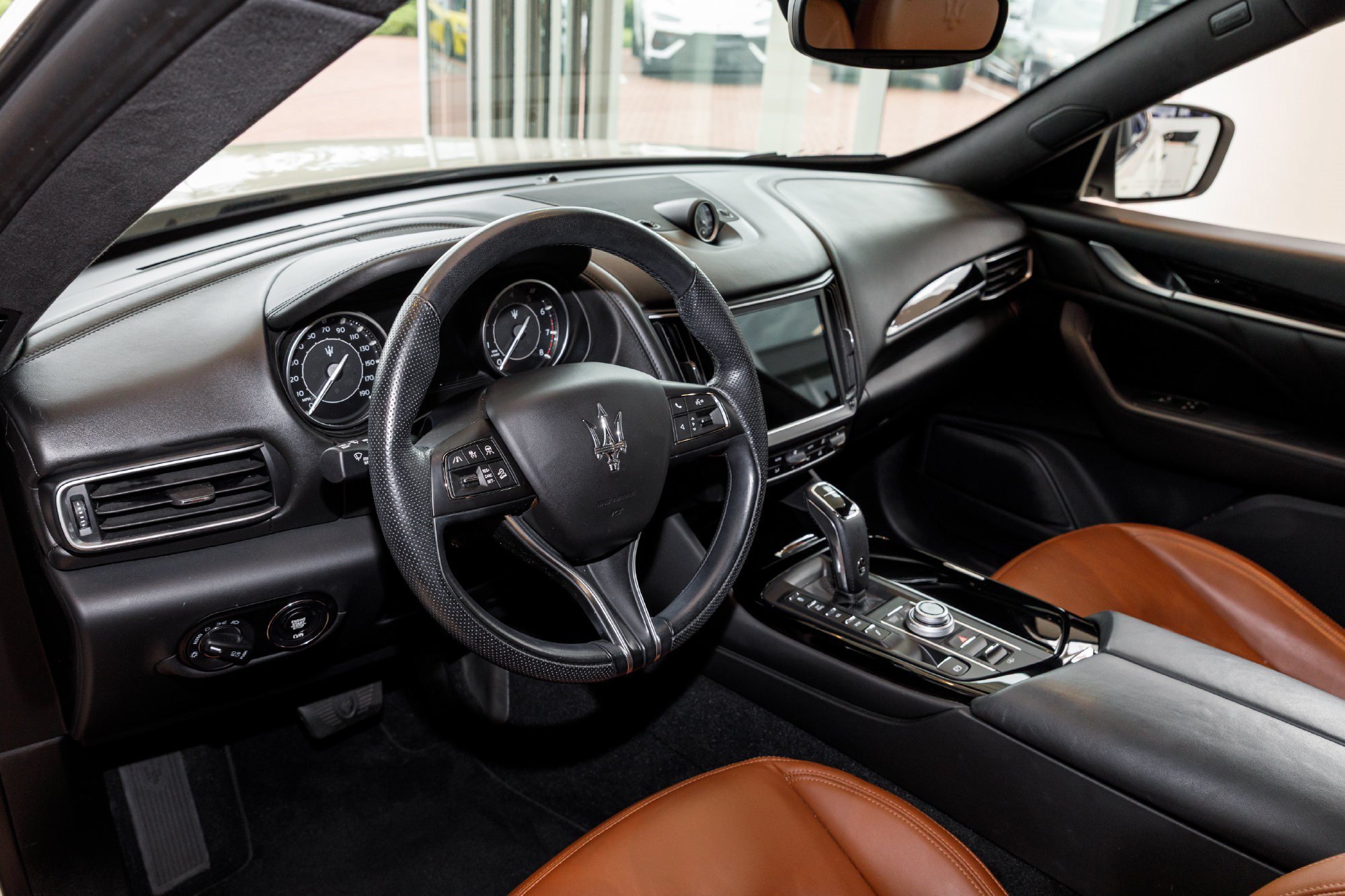 Used 2023 Bianco Maserati GT image 26