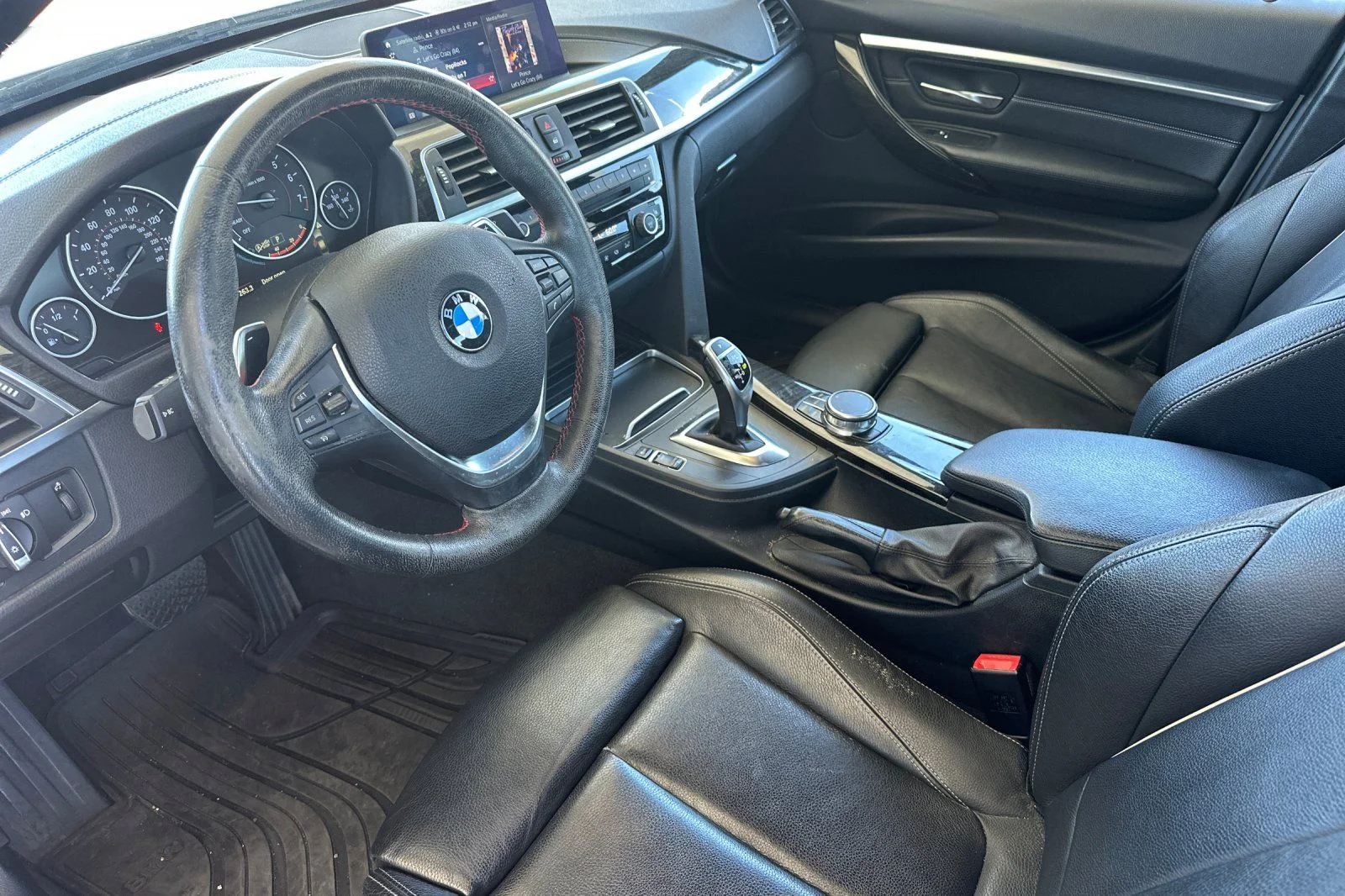 Used 2018 White BMW 330i image 11