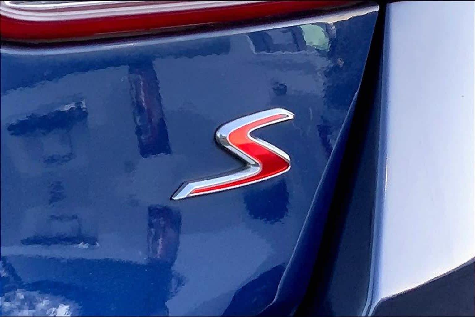 Used 2019 Horizon Blue Kia S image 9