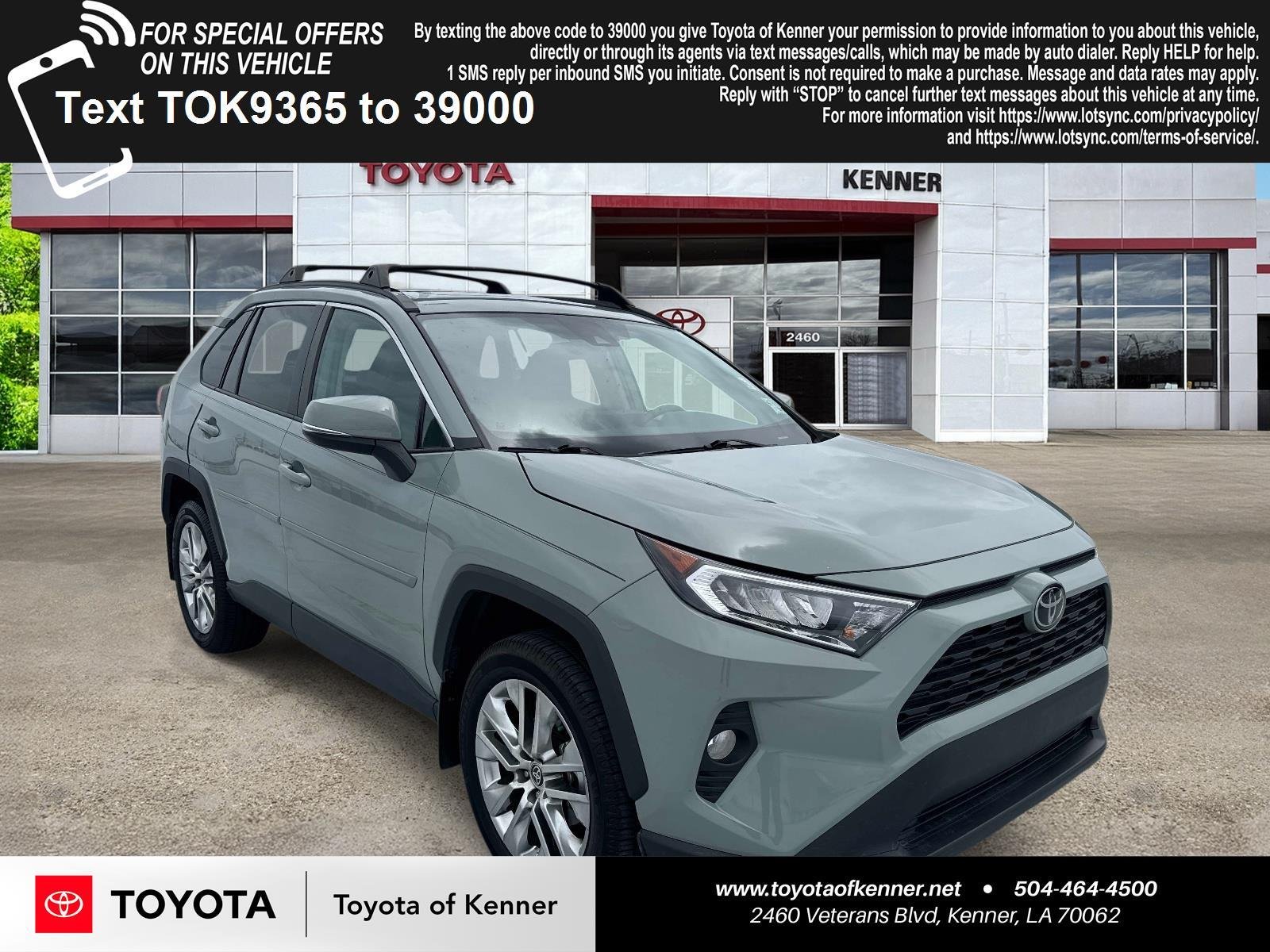 Used 2021 Lunar Rock Toyota XLE Premium image 1
