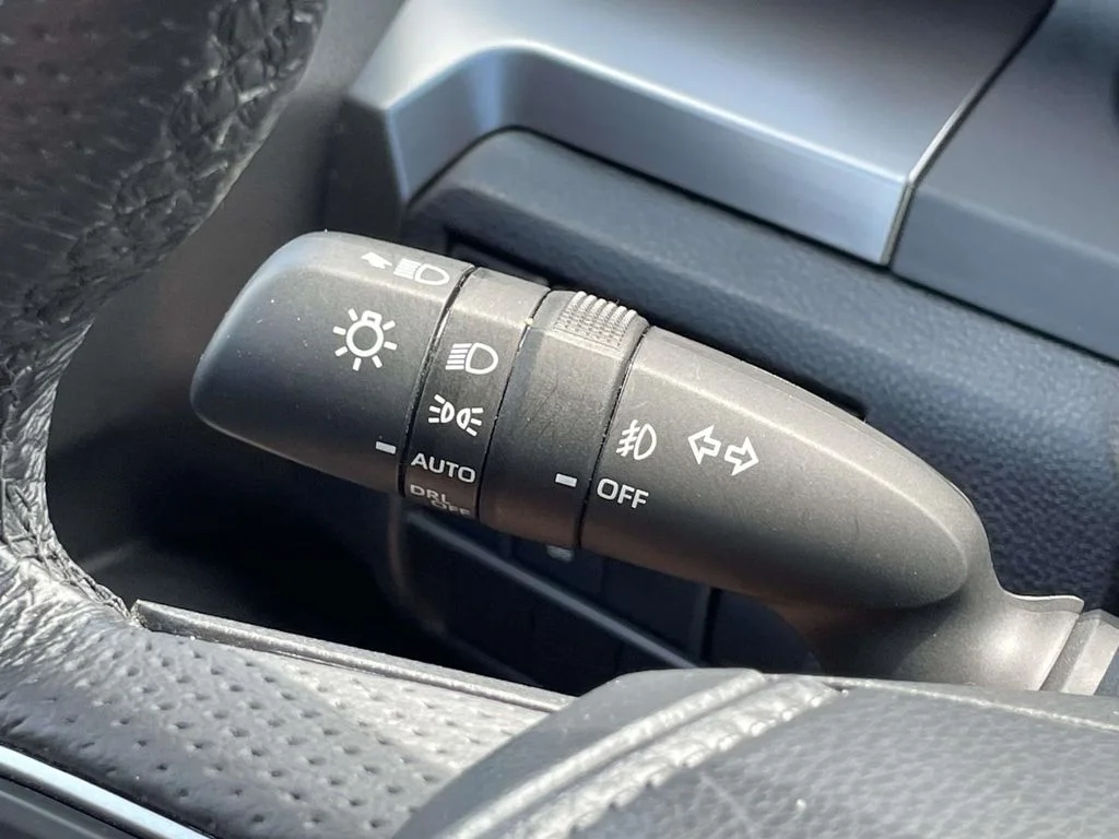 2024 Toyota Tacoma SR5 - Photo 15