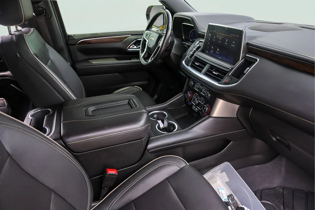 Used 2023 Beige Chevrolet Premier image 35