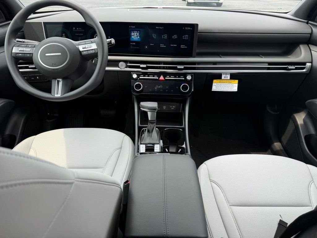 New 2026 White Hyundai SEL AWD image 22