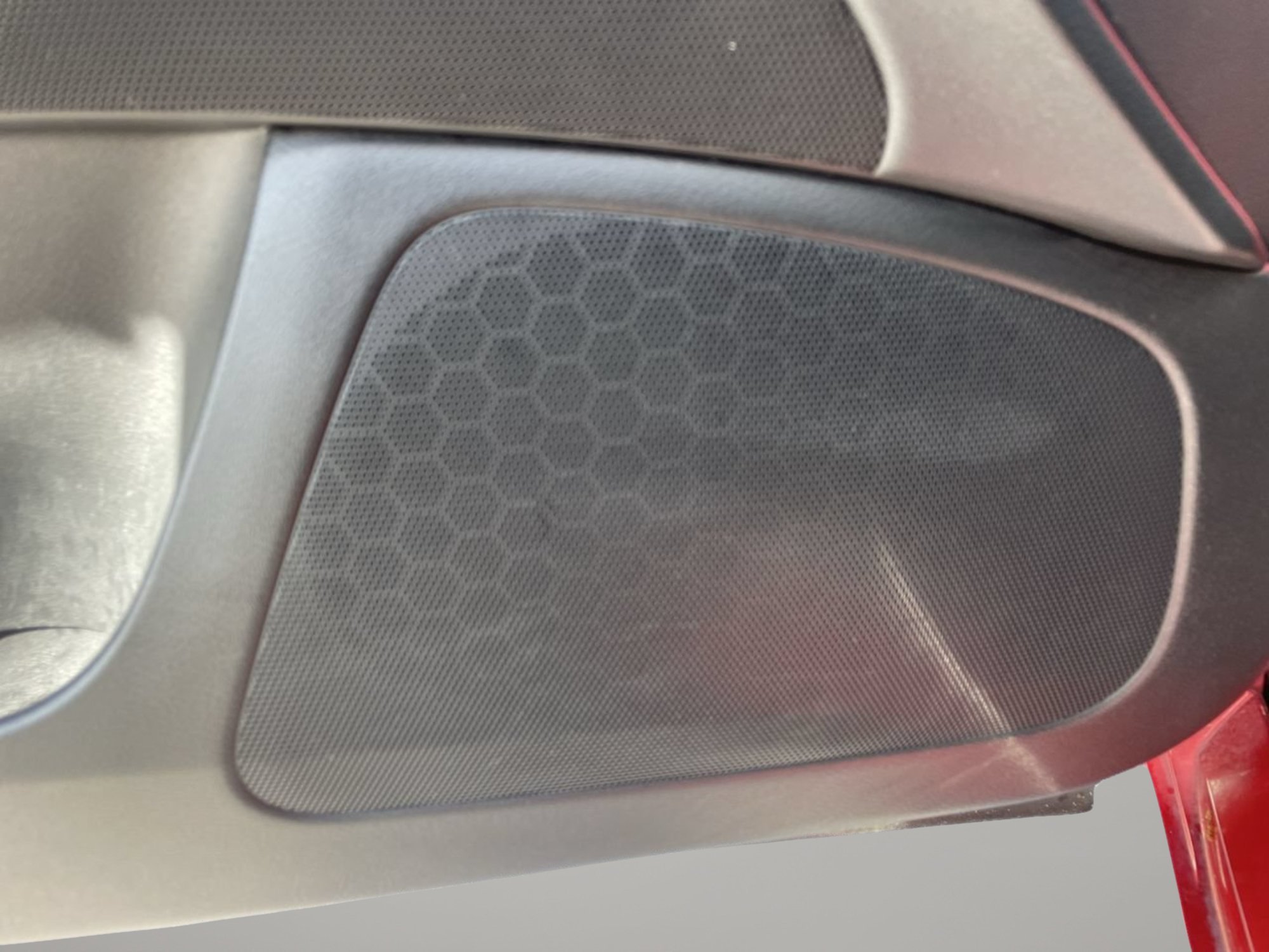Used 2015 Venetian Ruby INFINITI Sport image 15