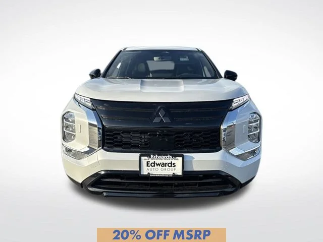 New 2026 White Mitsubishi LE image 2