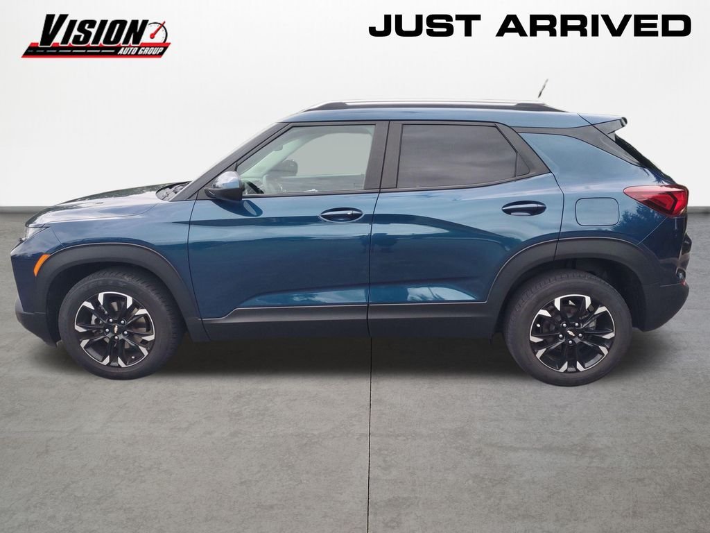 Used 2021 Blue Chevrolet LT image 2
