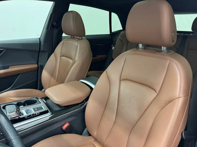 Used 2020 Glacier White Metallic Audi 55 Premium image 42