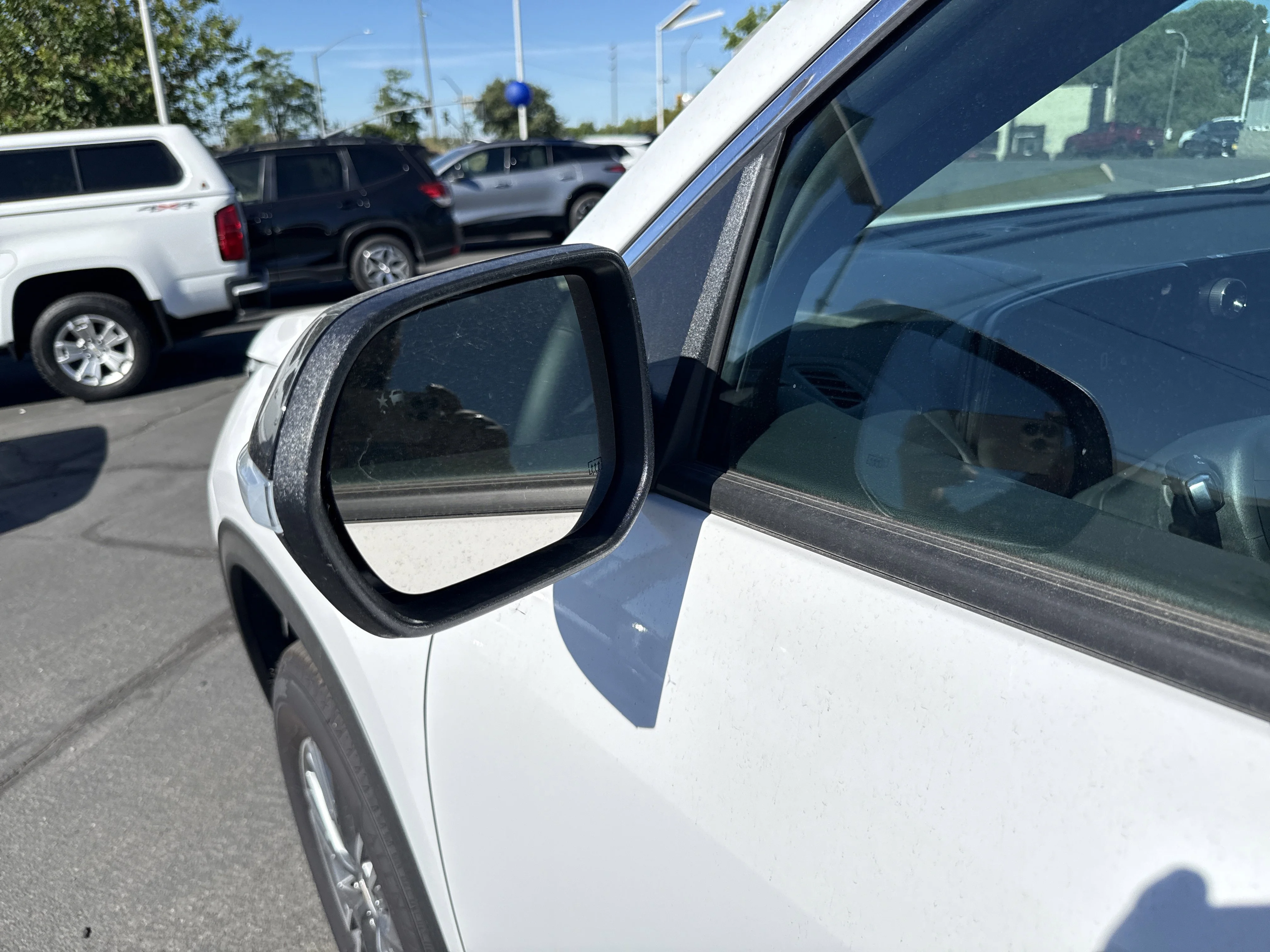 New 2026 Summit White Chevrolet LT image 8