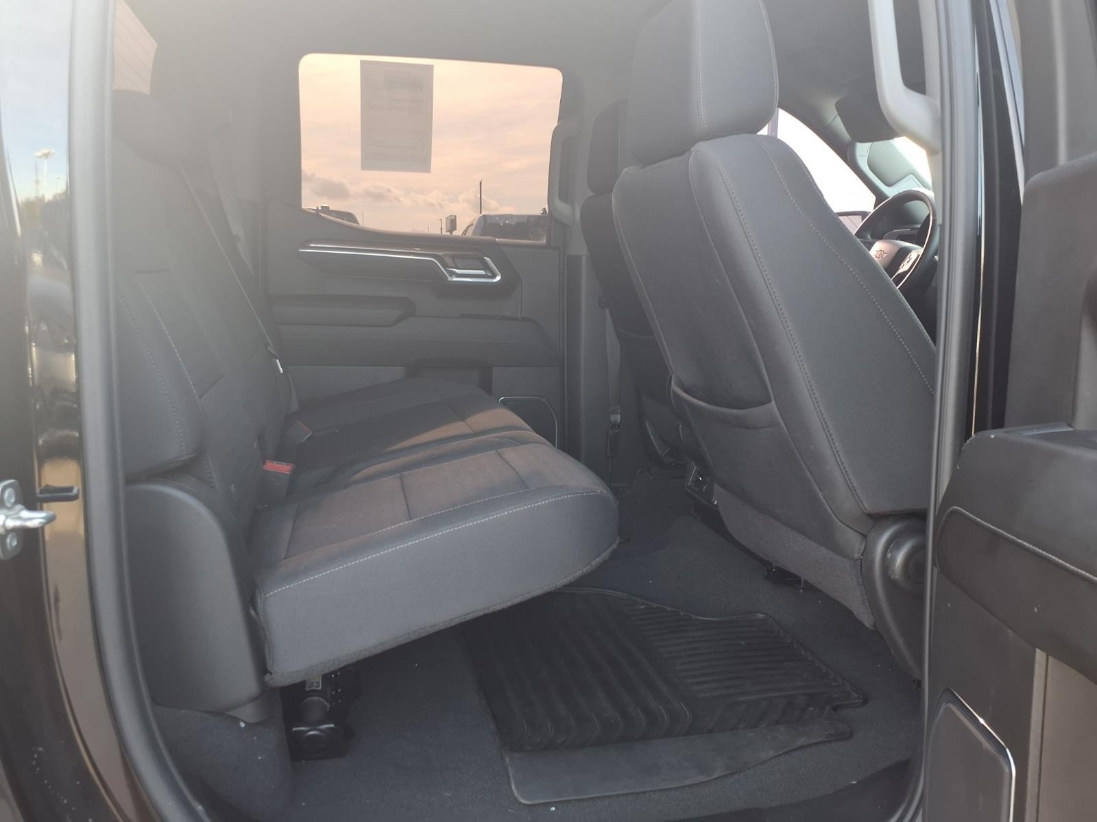 2025 Chevrolet Silverado 1500 photo 12 of 25