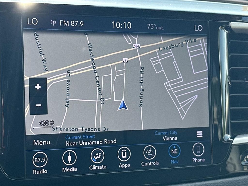 Used 2019 Blue Pearl Chrysler Touring L image 21