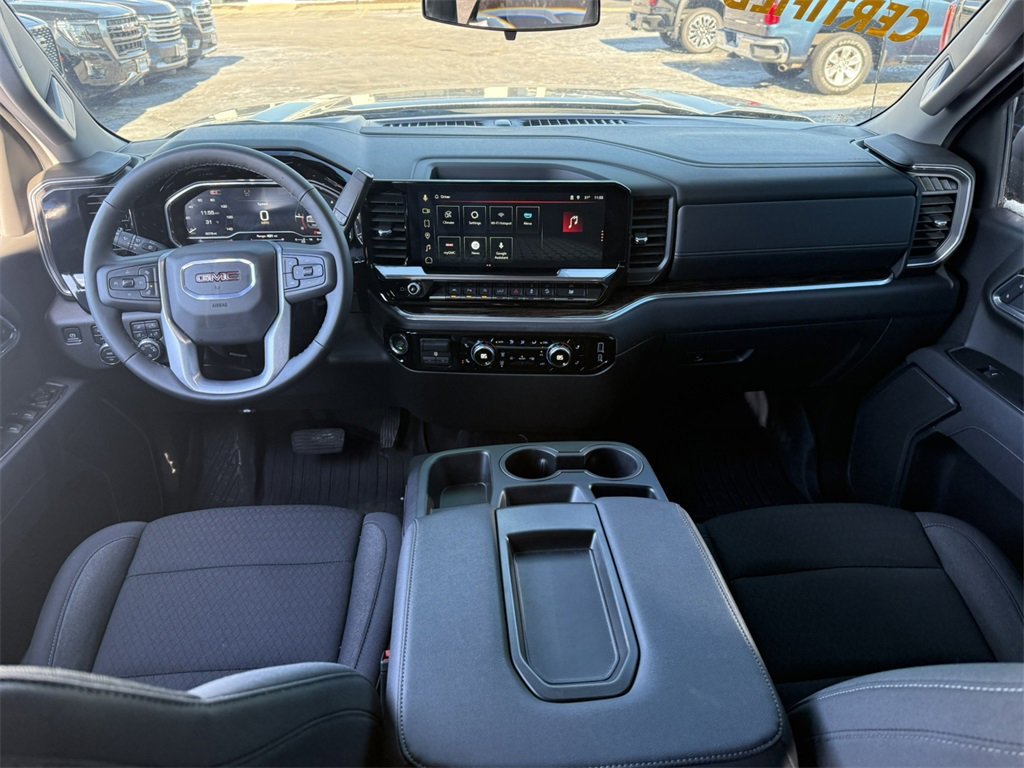 2025 GMC SIERRA - Image 28