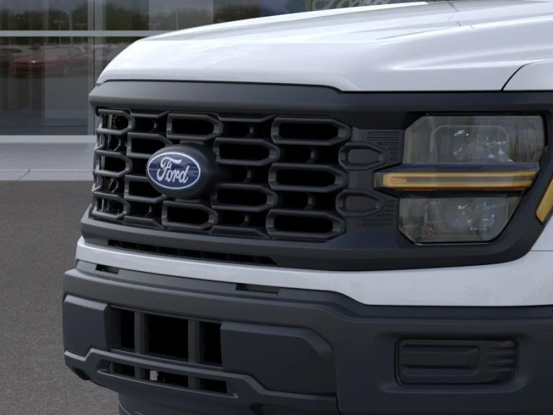 New 2026 Oxford White Ford XL image 16