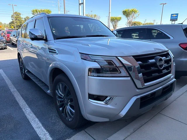 Used 2022 Gray Nissan Platinum image 1
