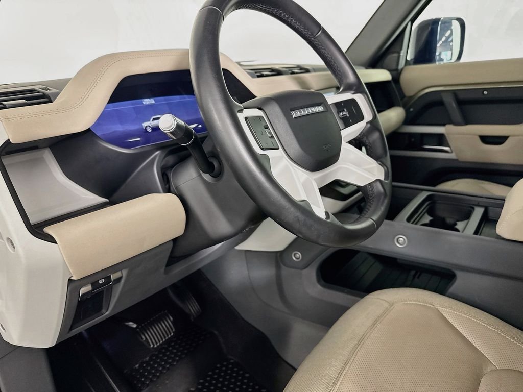 Used 2020 Pangea Green Metallic Land Rover First Edition image 4