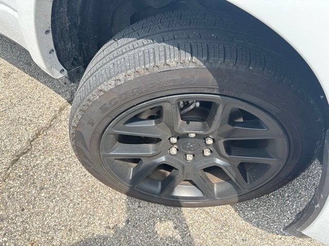 Used 2025 Bright White Clearcoat Ram Laramie image 4