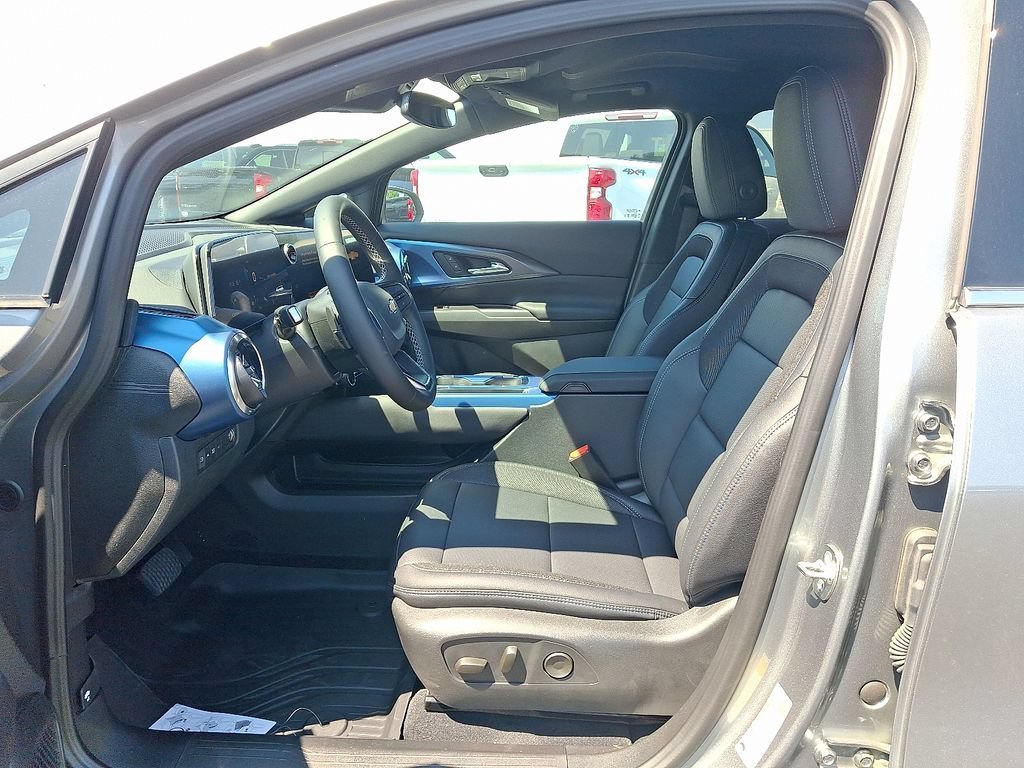 2026 Chevrolet Equinox EV 2LT - Photo 6